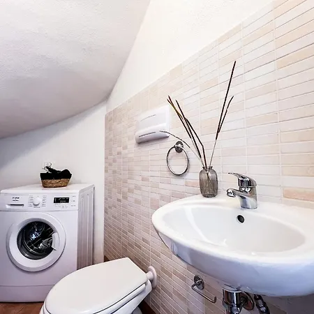 Casa Degli Ulivi 1 Apartamento *